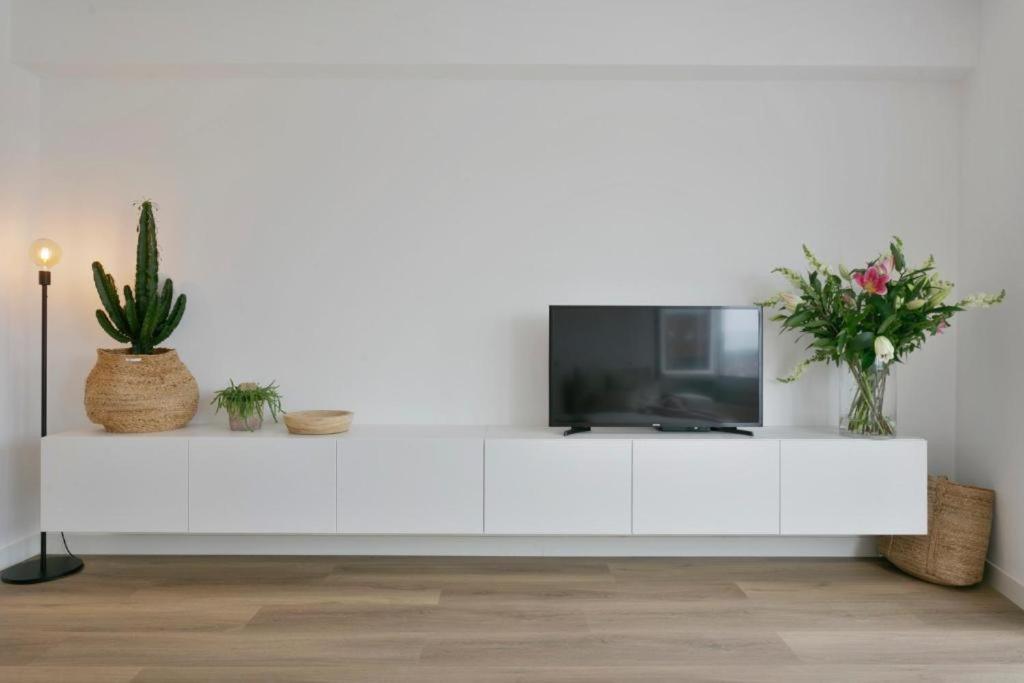 Gezellig Appartement Te Heist-Aan-Zee クノック・ヘイスト エクステリア 写真